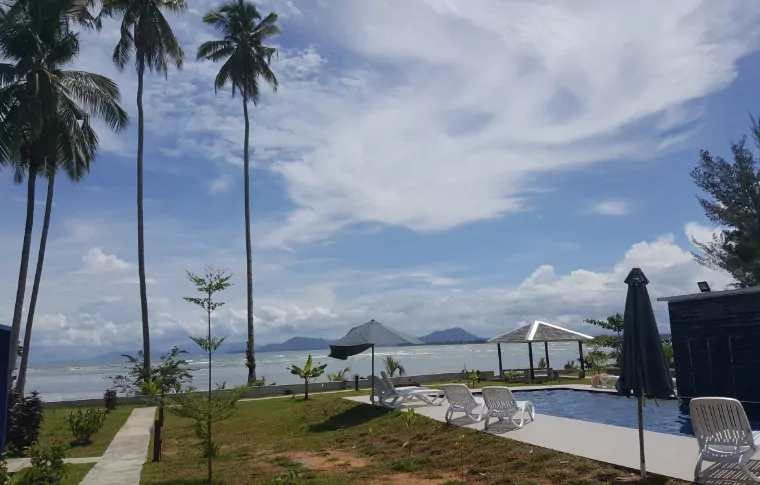 3-Day Cycling to the Tip of Borneo